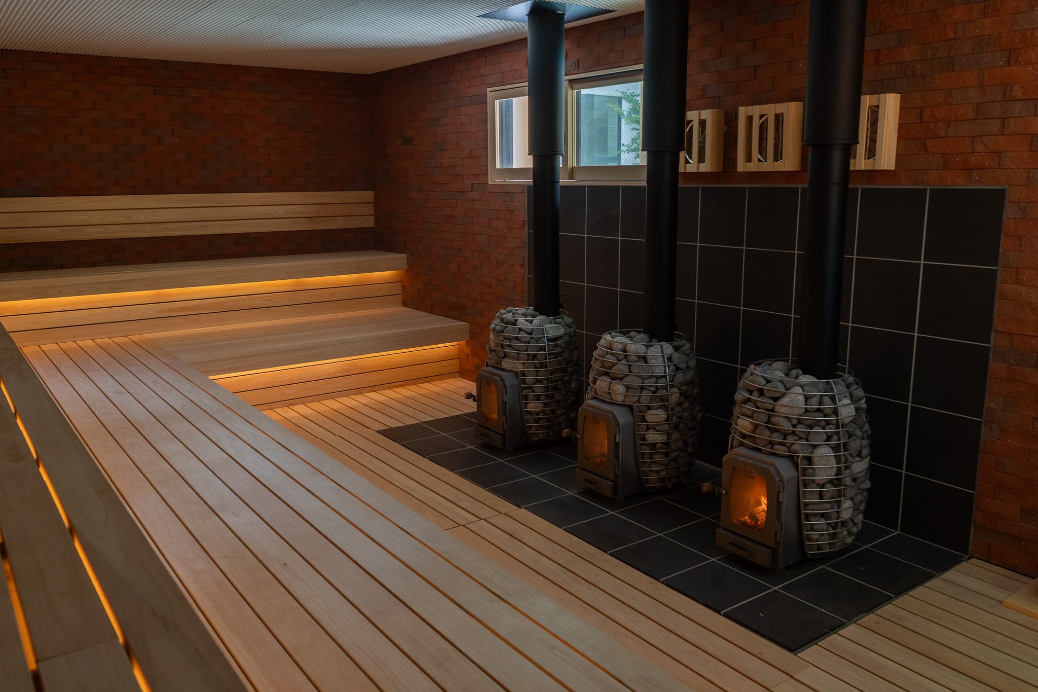 3基の薪ストーブを完備するサウナ施設が誕生！／福岡県粕屋郡 - SAUNA